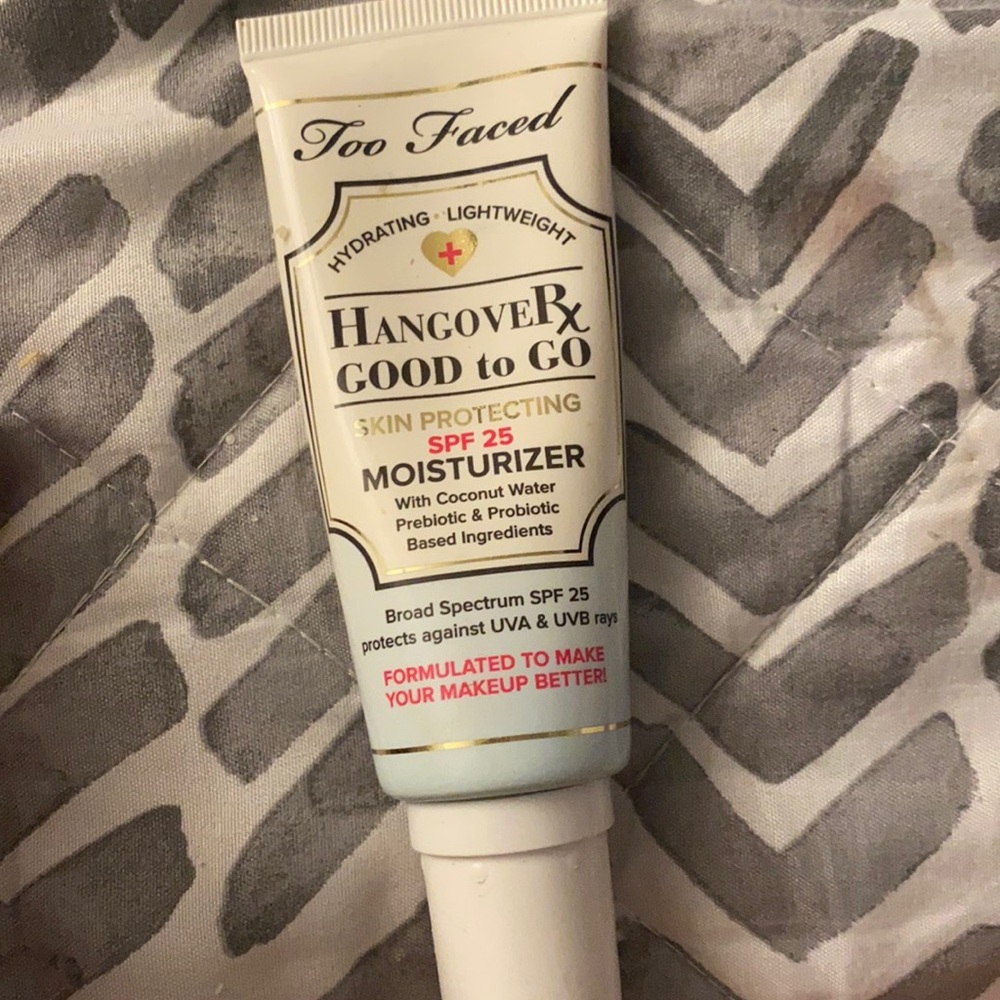 HangoveRX good to go SPF 25 moisturizer!